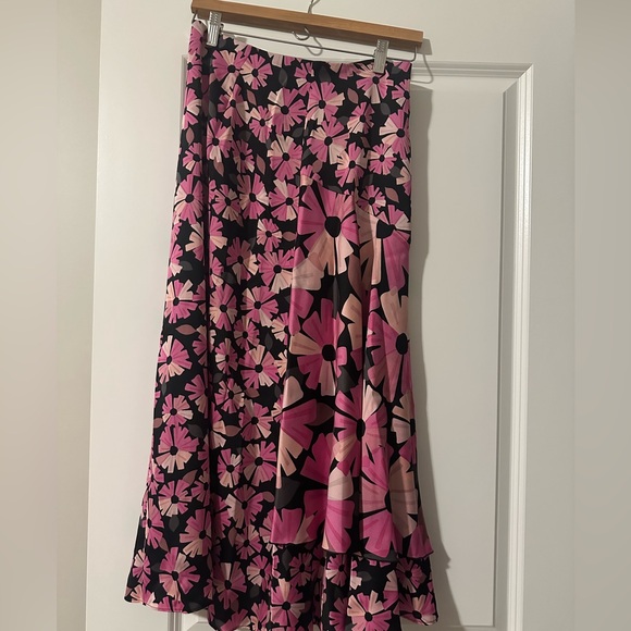 kate spade Dresses & Skirts - Kate Spade Pink and Black Floral A-Line Skirt